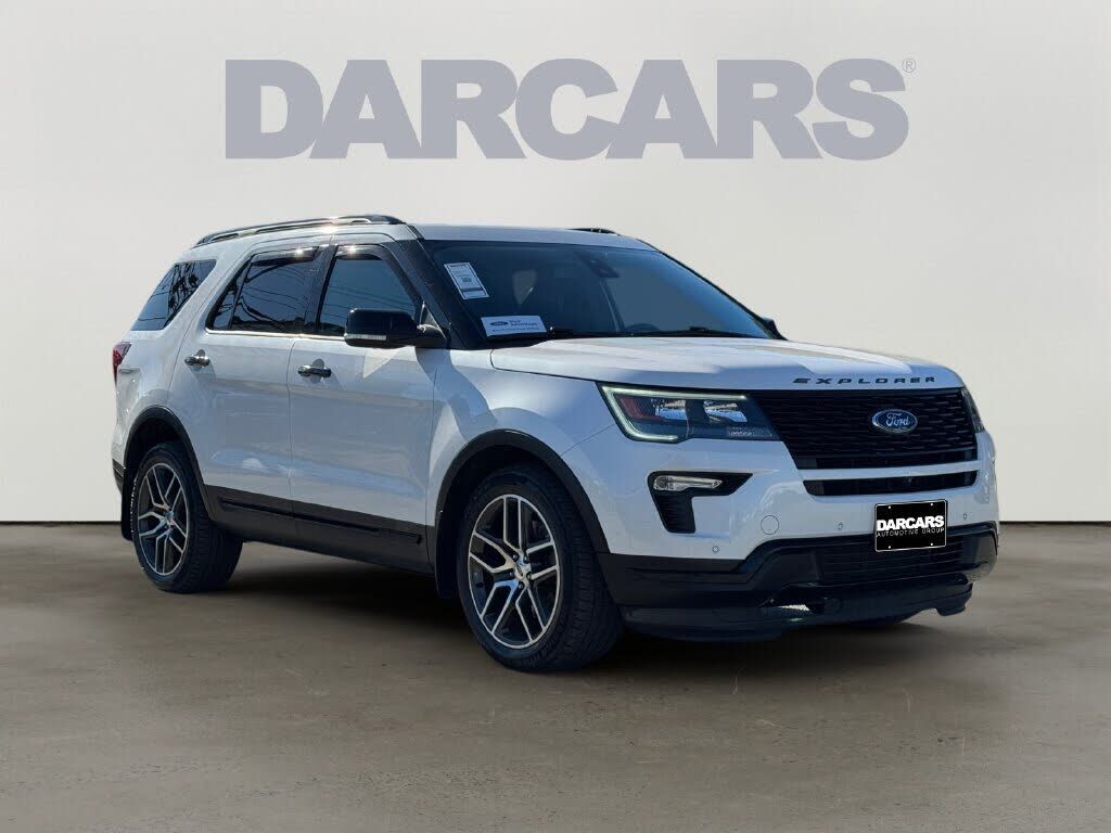 2018 FORD Explorer