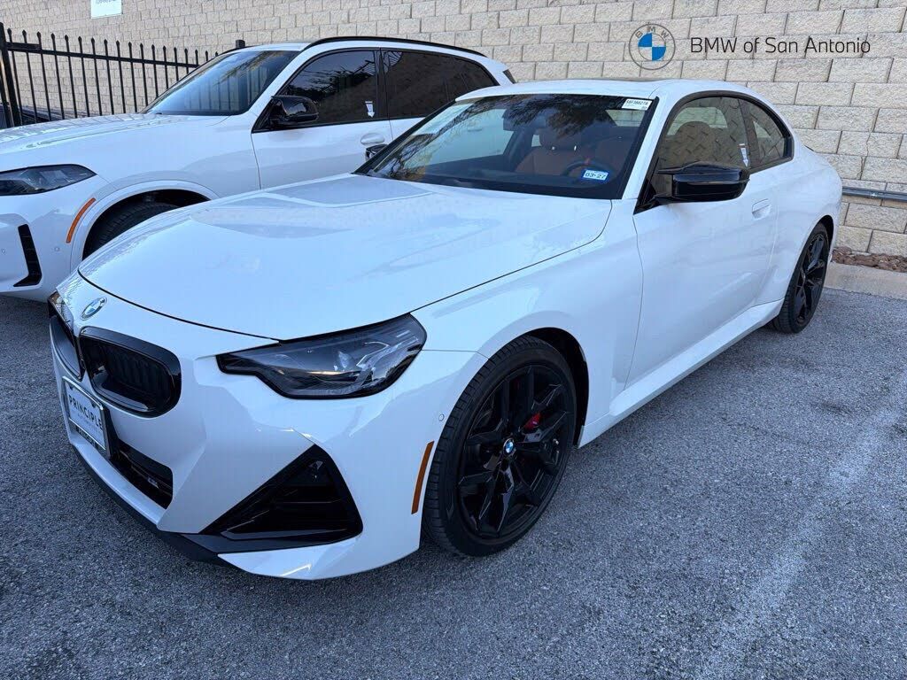 2025 BMW M2