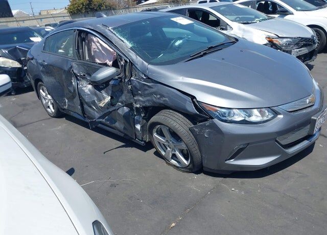 2018 CHEVROLET Volt