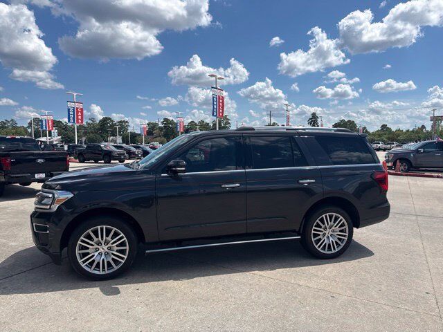 2023 FORD Expedition