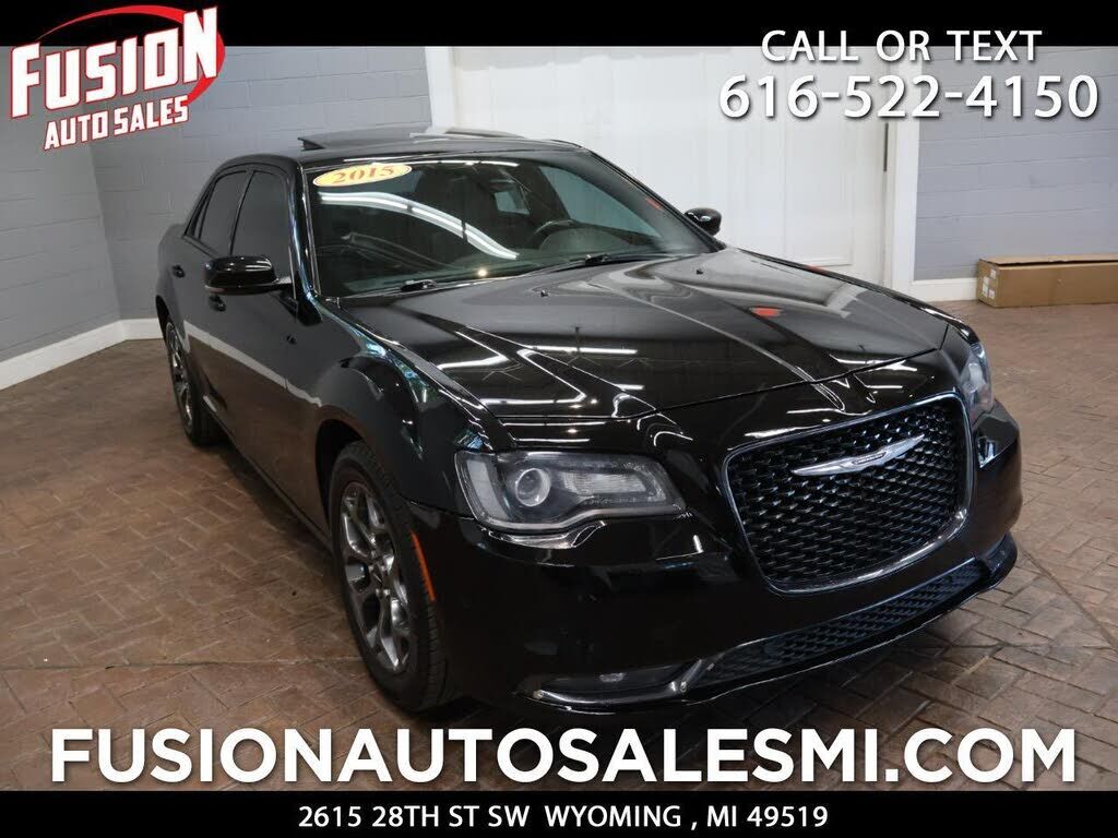 2015 CHRYSLER 300