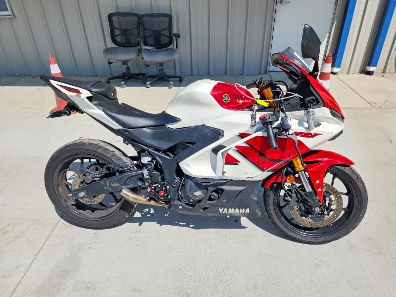 2026 YAMAHA YZF