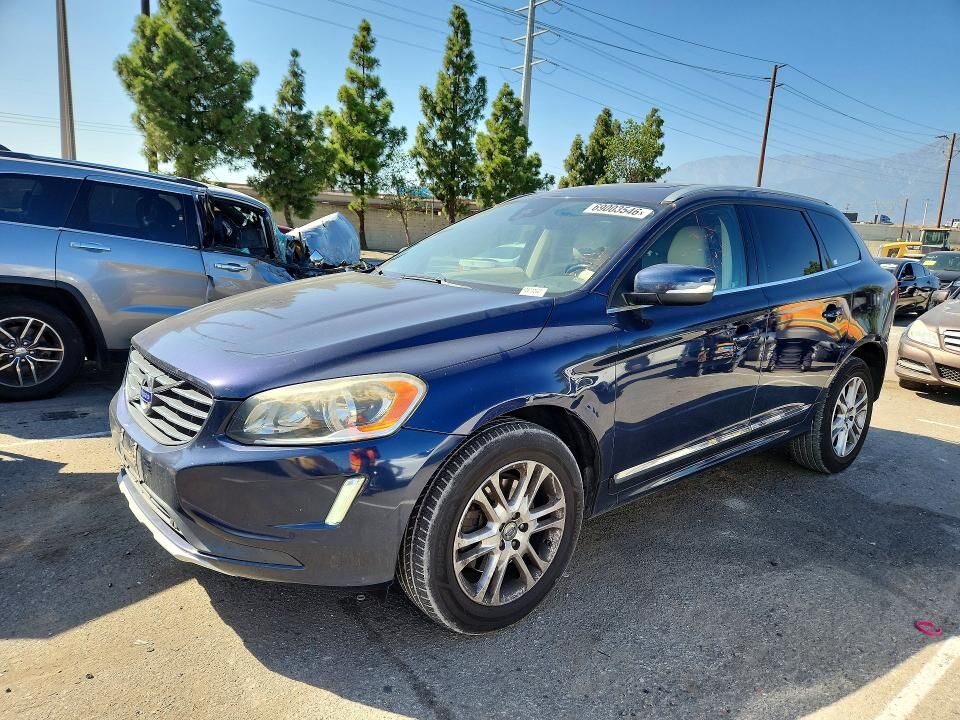 2015 VOLVO XC60