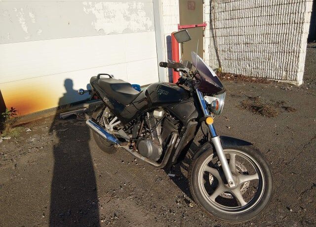 1991 SUZUKI VX800