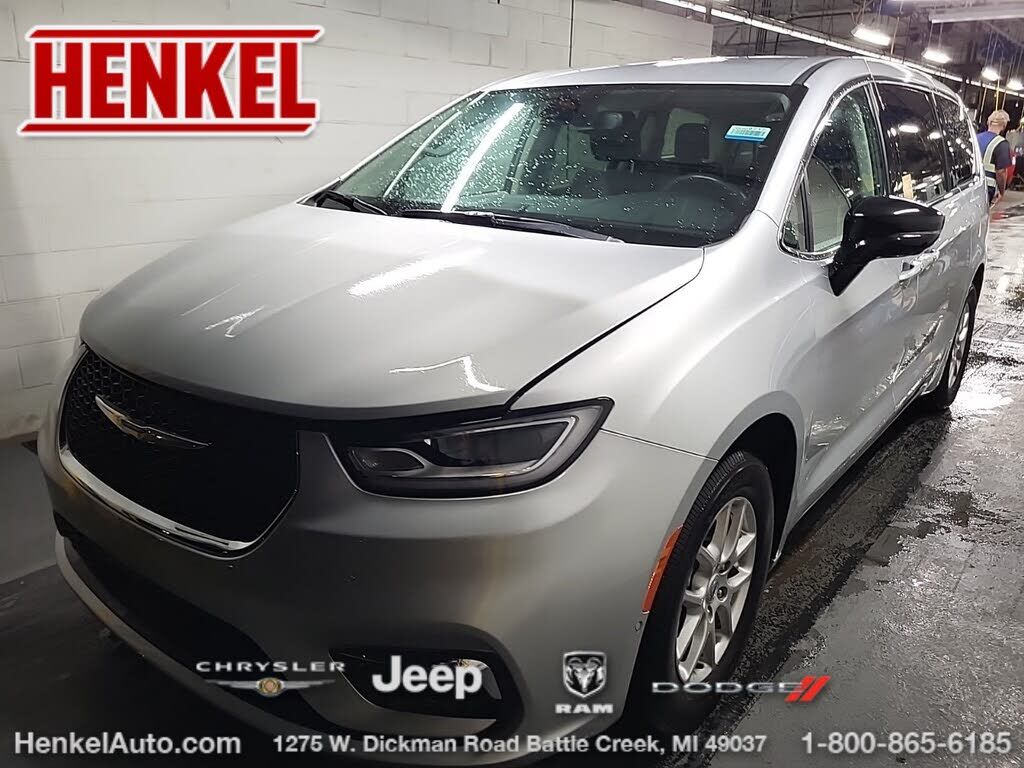 2024 CHRYSLER Pacifica