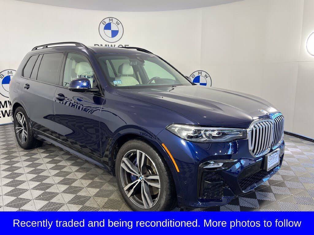 2021 BMW X7