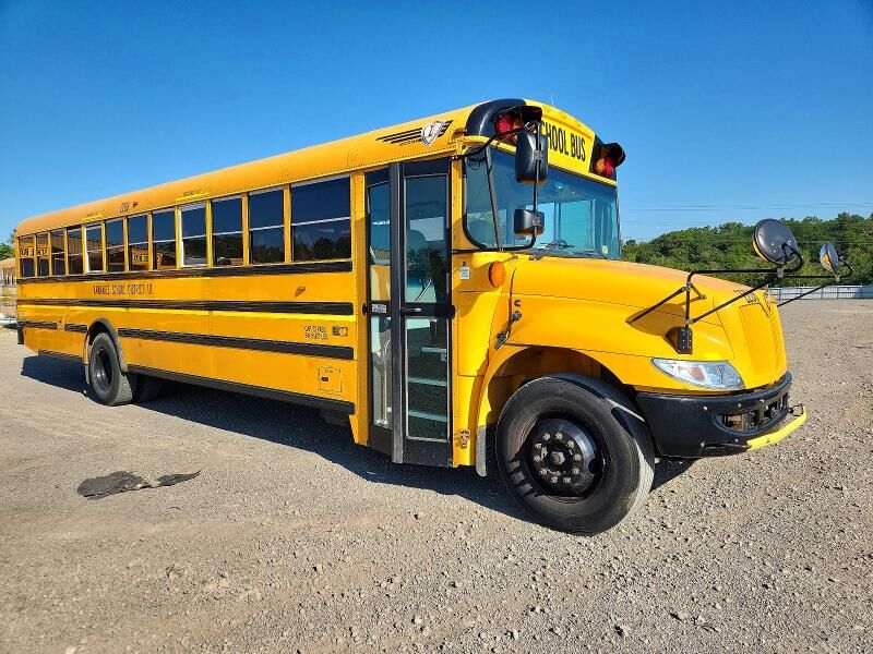 2022 IC BUS PB105