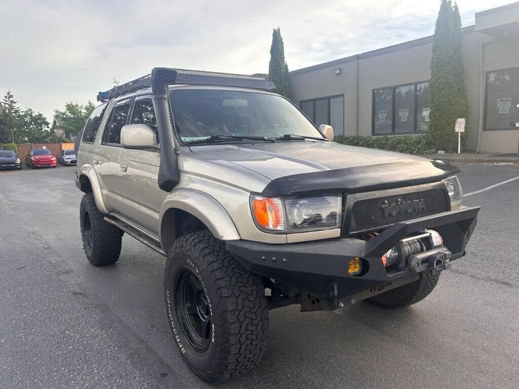 2002 TOYOTA 4-Runner