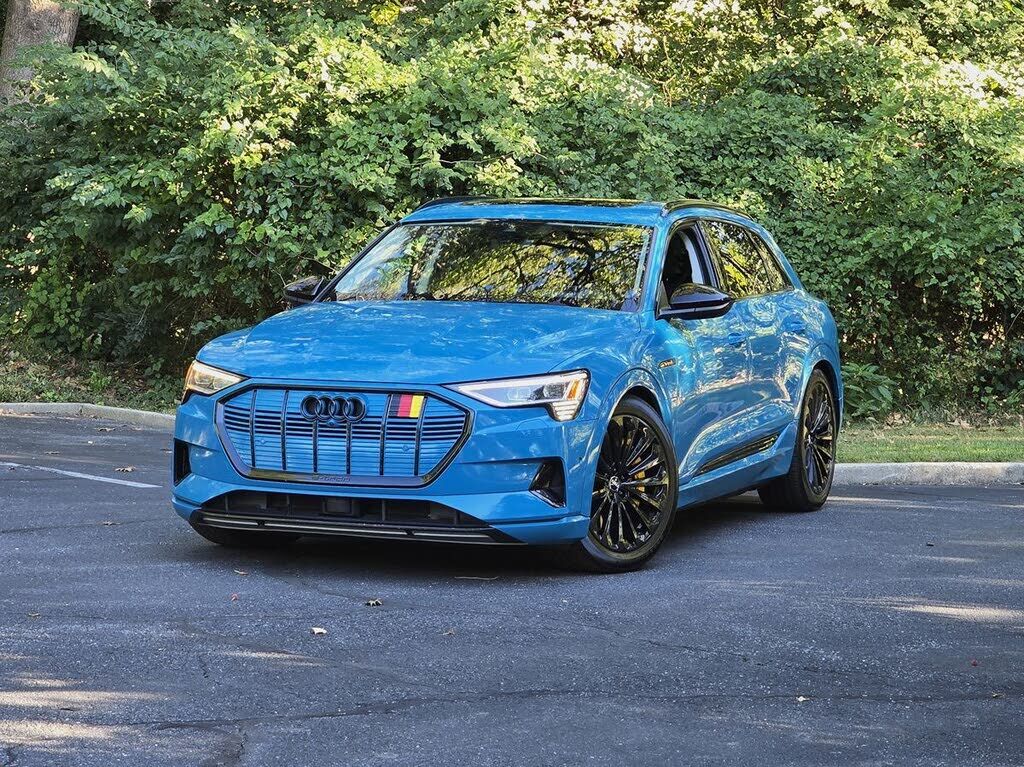 2019 AUDI e-tron