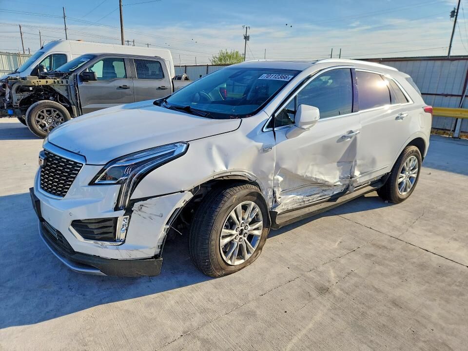 2023 CADILLAC XT5