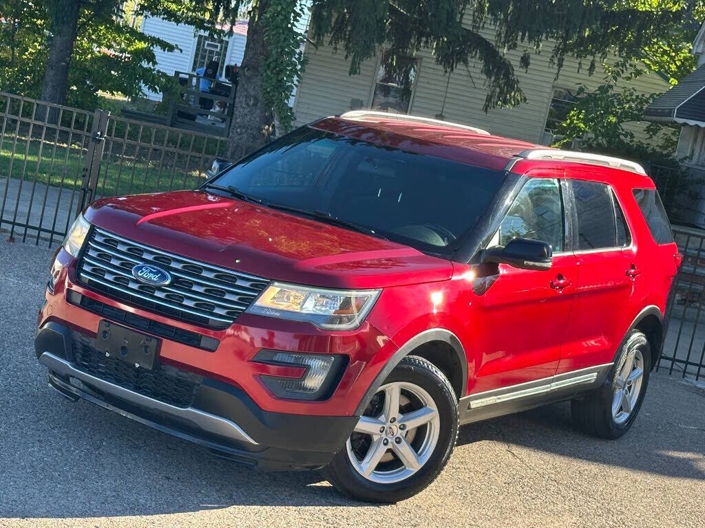 2016 FORD Explorer