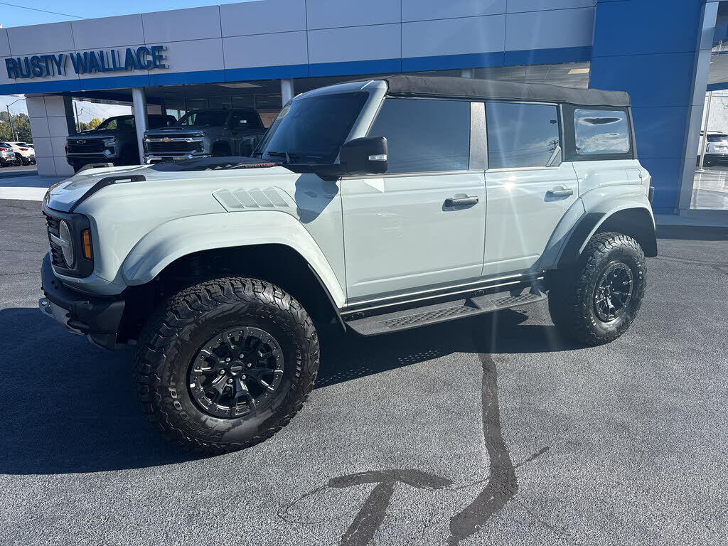 2024 FORD Bronco