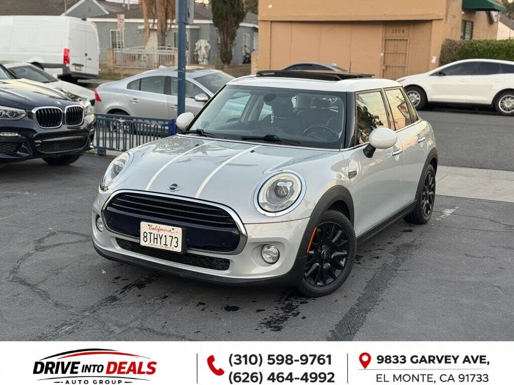 2016 MINI Cooper