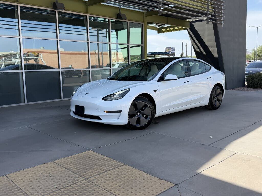 2021 TESLA Model 3