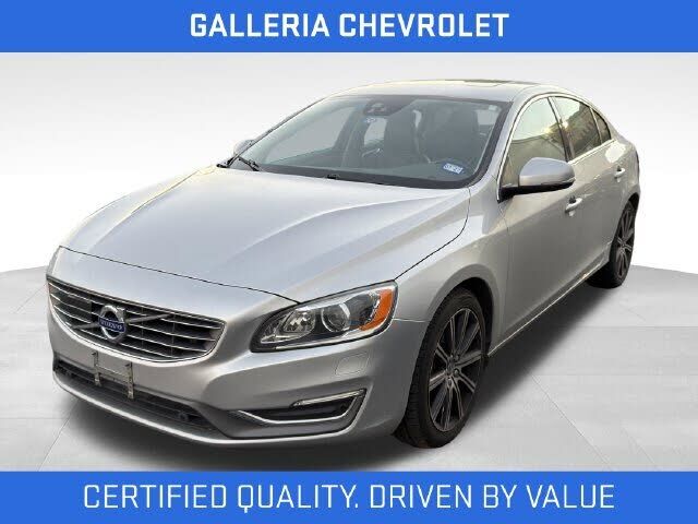 2018 VOLVO S60