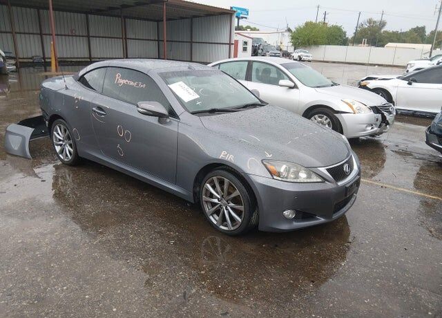 2015 LEXUS IS