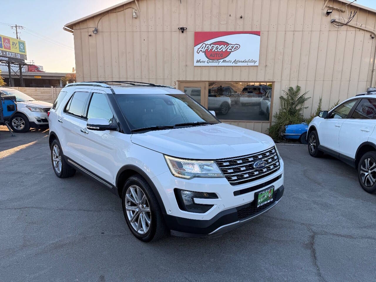 2016 FORD Explorer