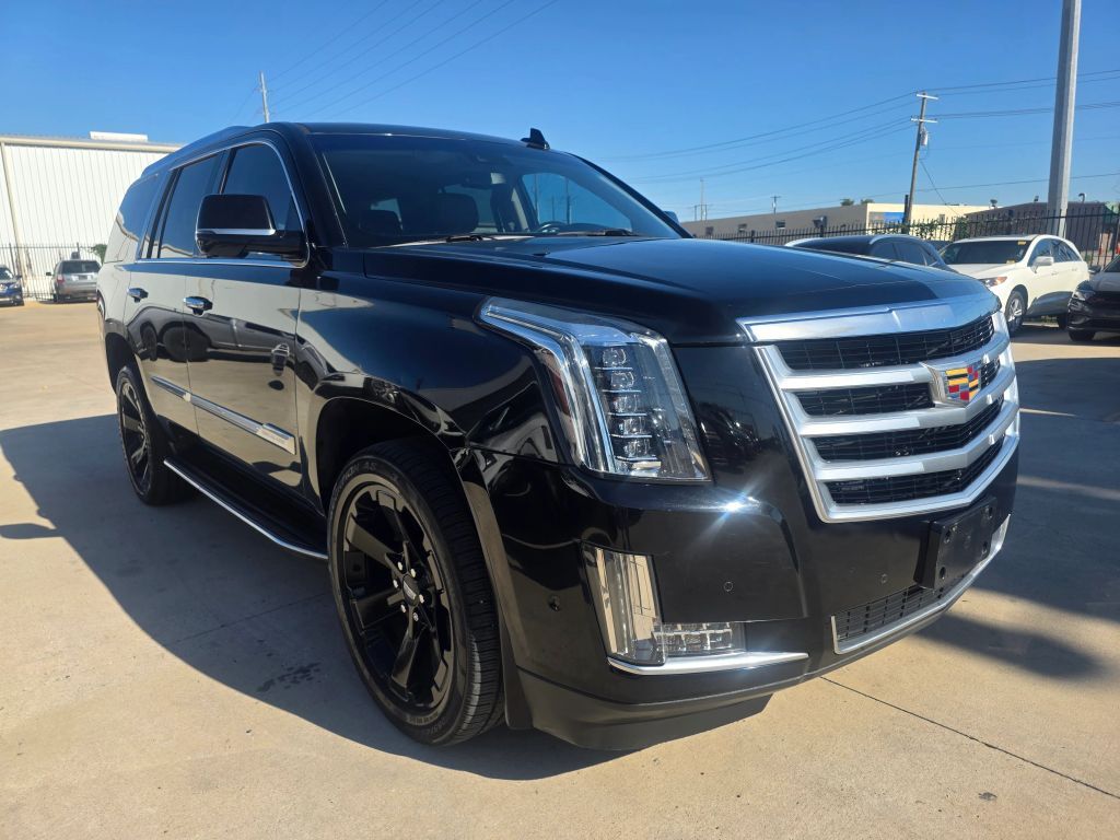 2017 CADILLAC Escalade