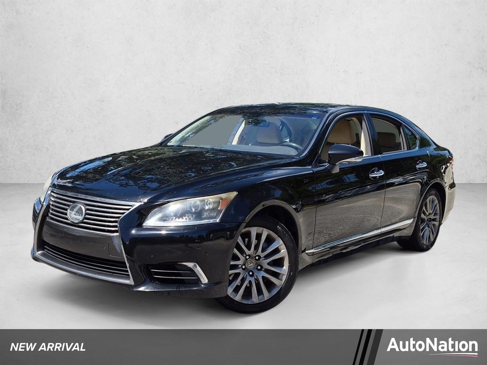 2013 LEXUS LS