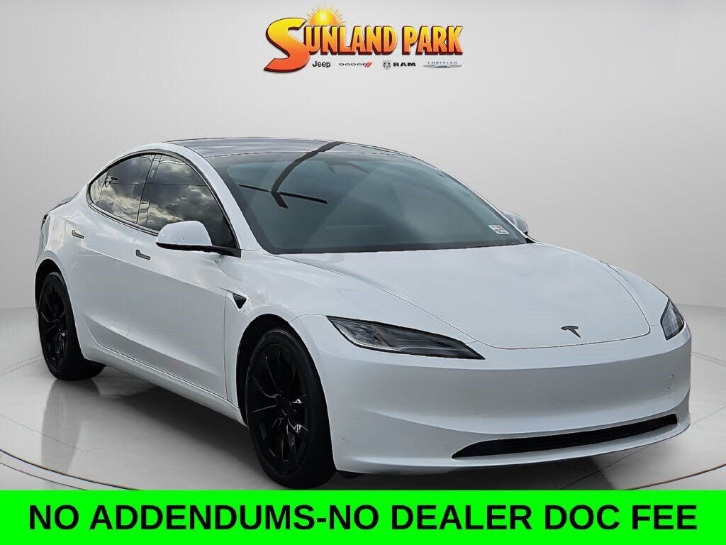 2024 TESLA Model 3