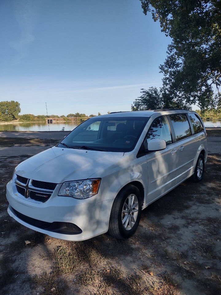 2016 DODGE Grand Caravan