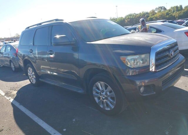 2011 TOYOTA Sequoia