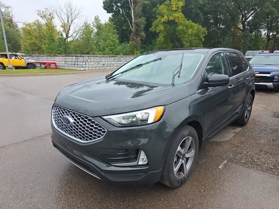 2024 FORD Edge