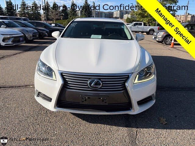 2017 LEXUS LS
