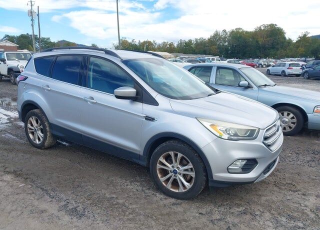 2017 FORD Escape