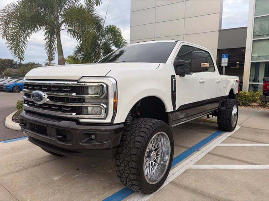 2025 FORD F-250