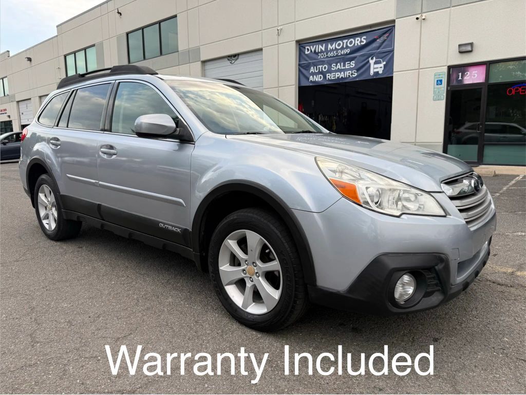 2014 SUBARU Outback