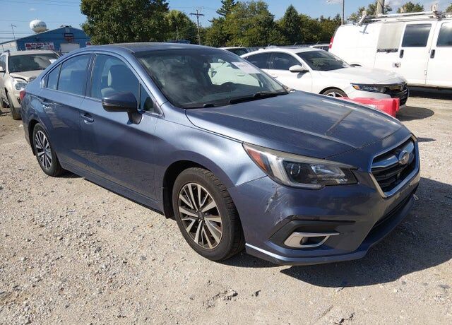 2018 SUBARU Legacy