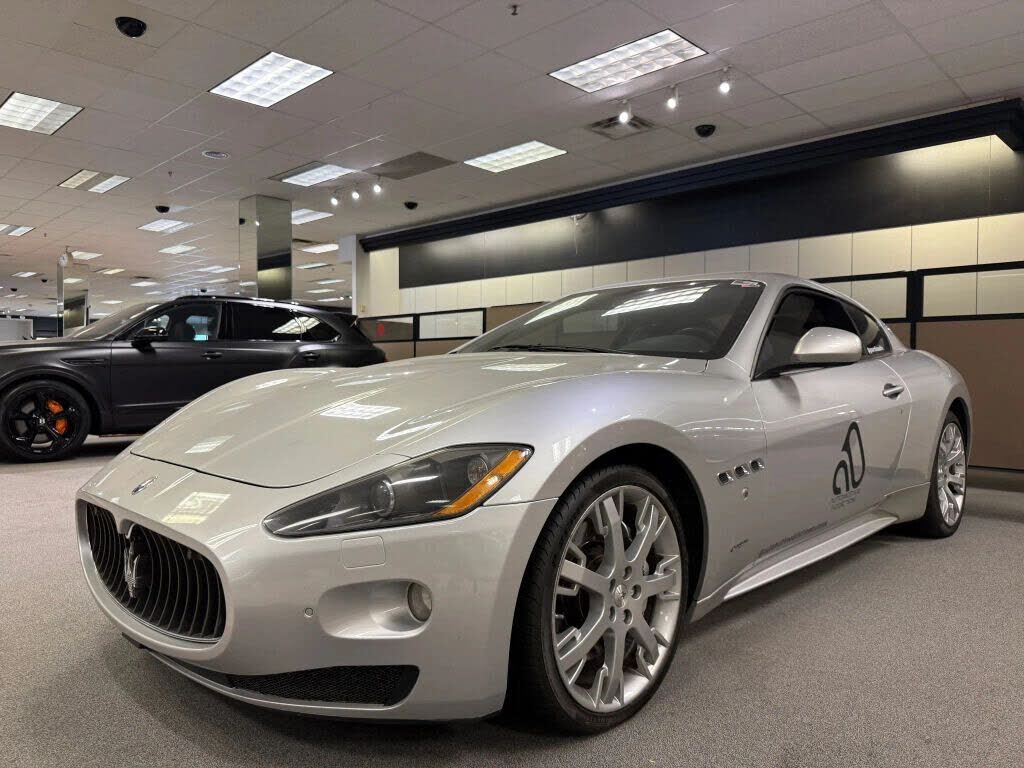 2010 MASERATI Granturismo