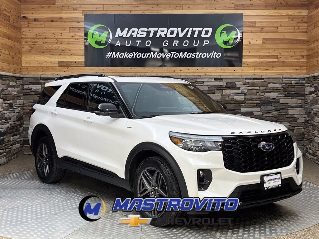 2025 FORD Explorer
