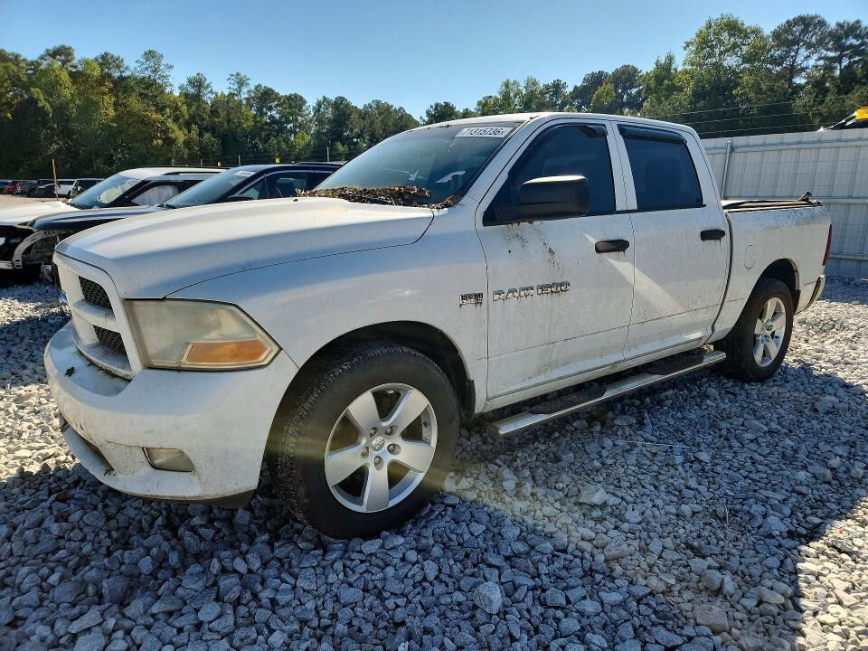 2012 DODGE Ram