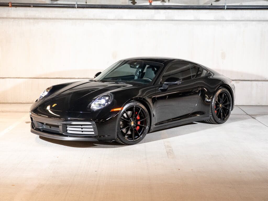 2024 PORSCHE 911