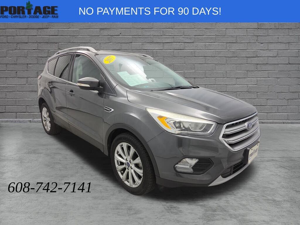 2017 FORD Escape