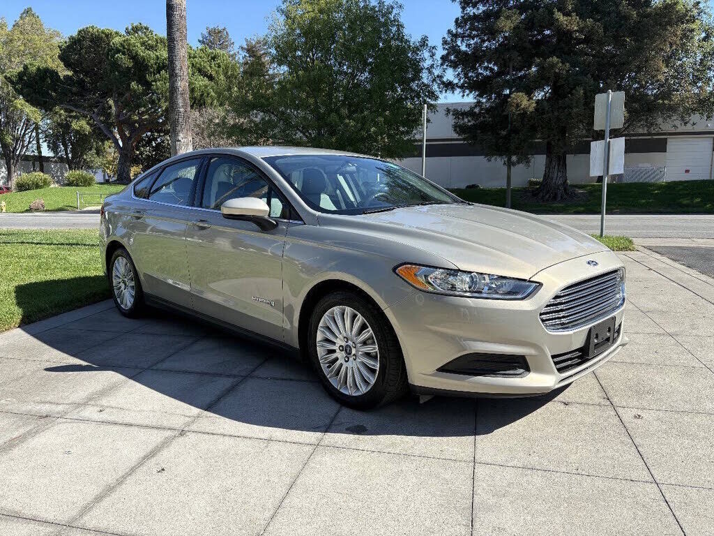 2015 FORD Fusion