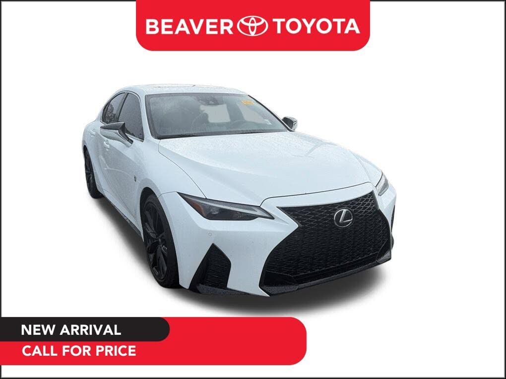 2021 LEXUS IS