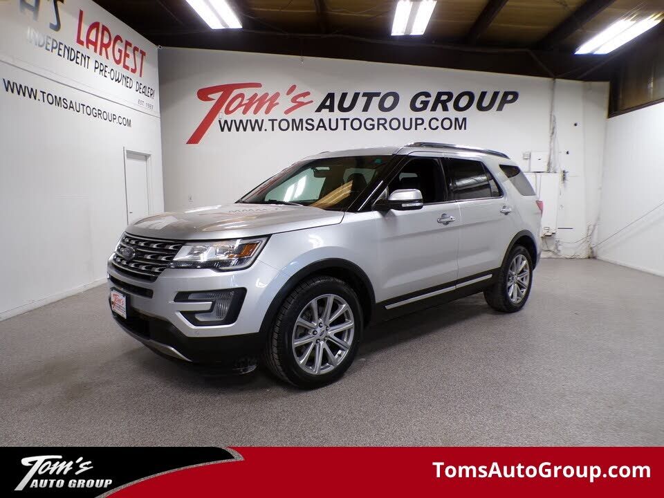 2017 FORD Explorer