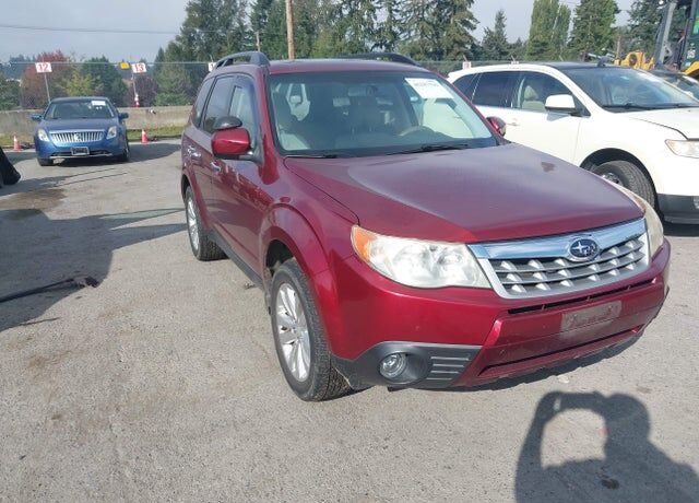 2013 SUBARU Forester
