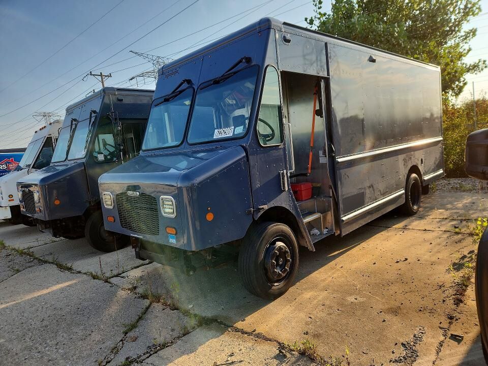 2021 FREIGHTLINER MT 45G Front Gasoline Engine Walk in Van Chassis