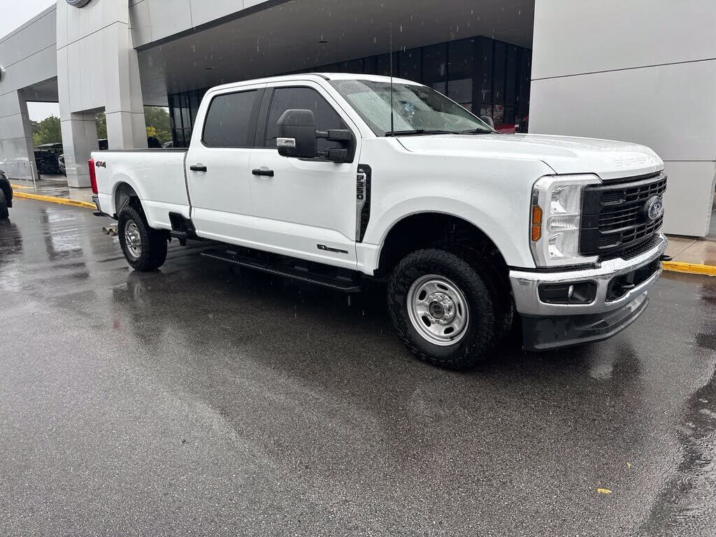 2025 FORD F-350
