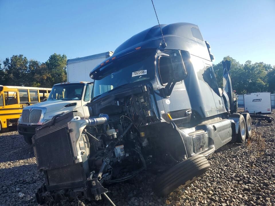 2021 PETERBILT 579