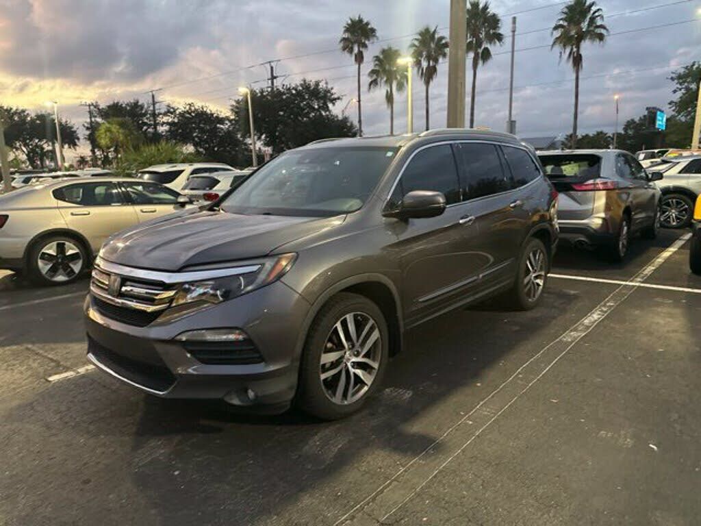 2016 HONDA Pilot