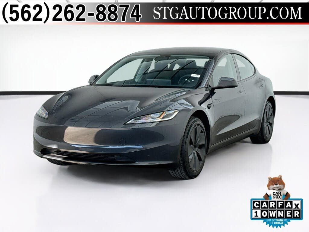 2025 TESLA Model 3