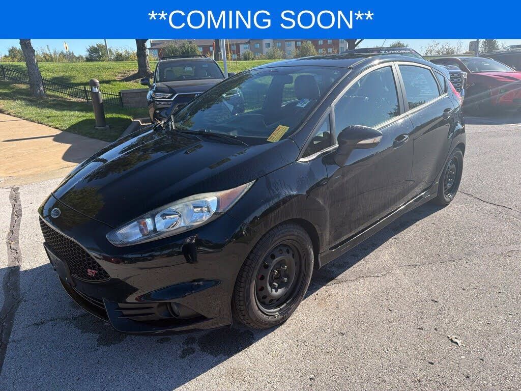 2016 FORD Fiesta