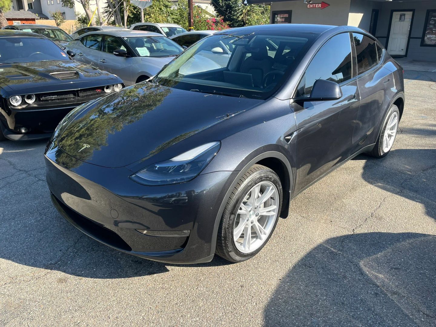 2024 TESLA Model Y