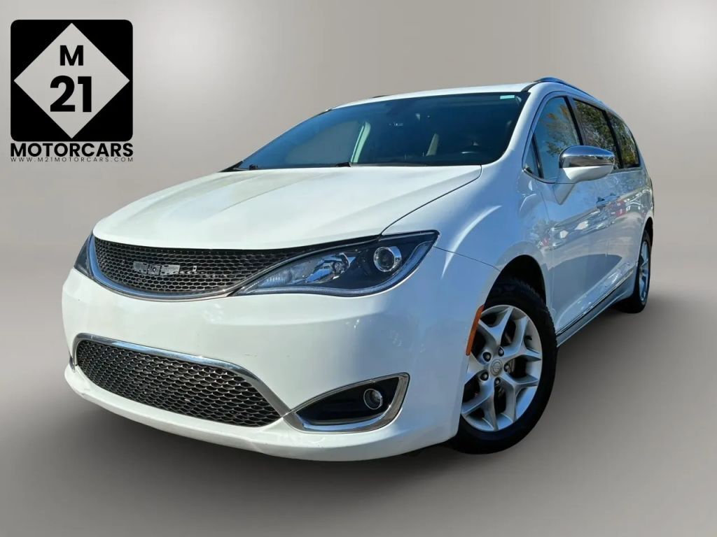 2020 CHRYSLER Pacifica