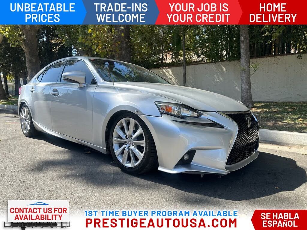 2016 LEXUS IS